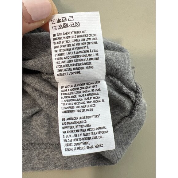 American Eagle Crewneck Long Sleeve T Shirt Mens Small Standard Fit Gray Active - Picture 8 of 11